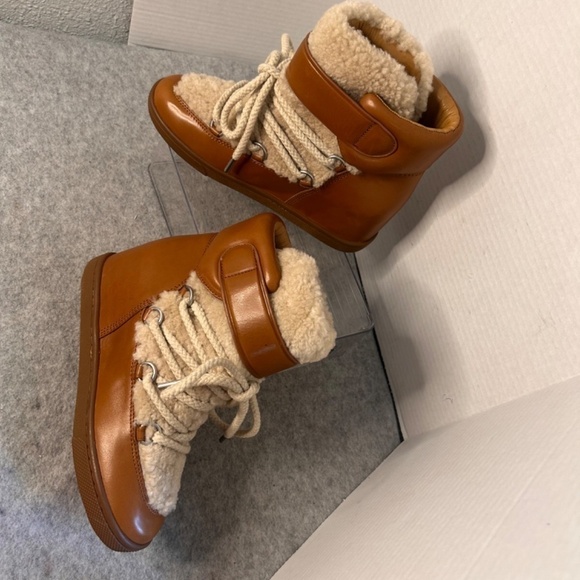 NEW COACH Women’s Monroe Shearling Boots Sz 7.5B Brown Lace & Strap Closure - Picture 4 of 10